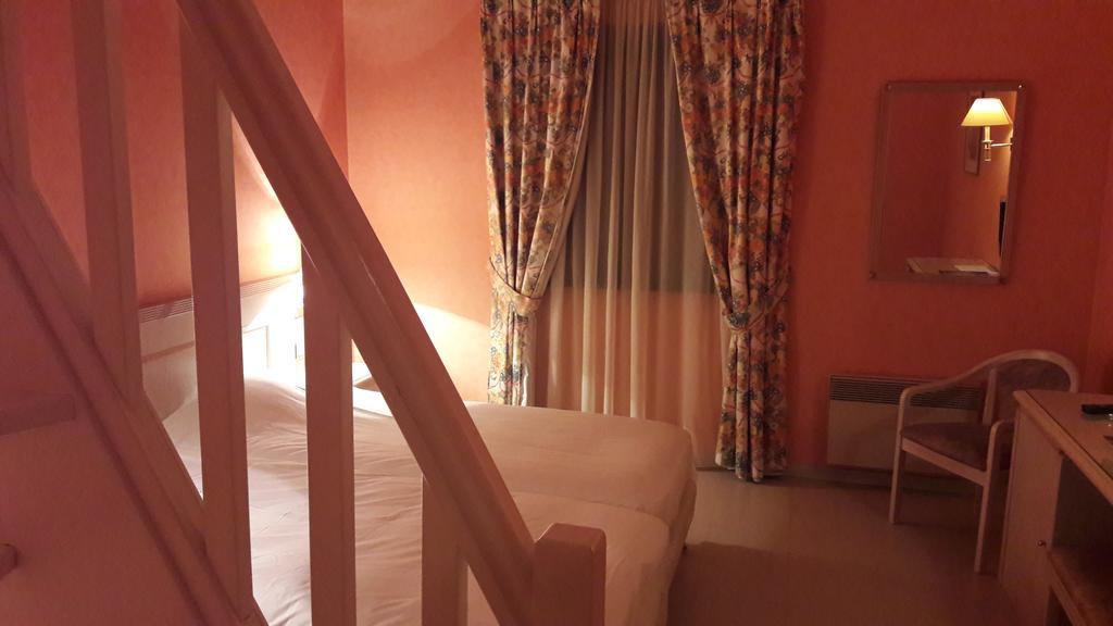 Saint-Yorre Logis L'Auberge Bourbonnaise מראה חיצוני תמונה